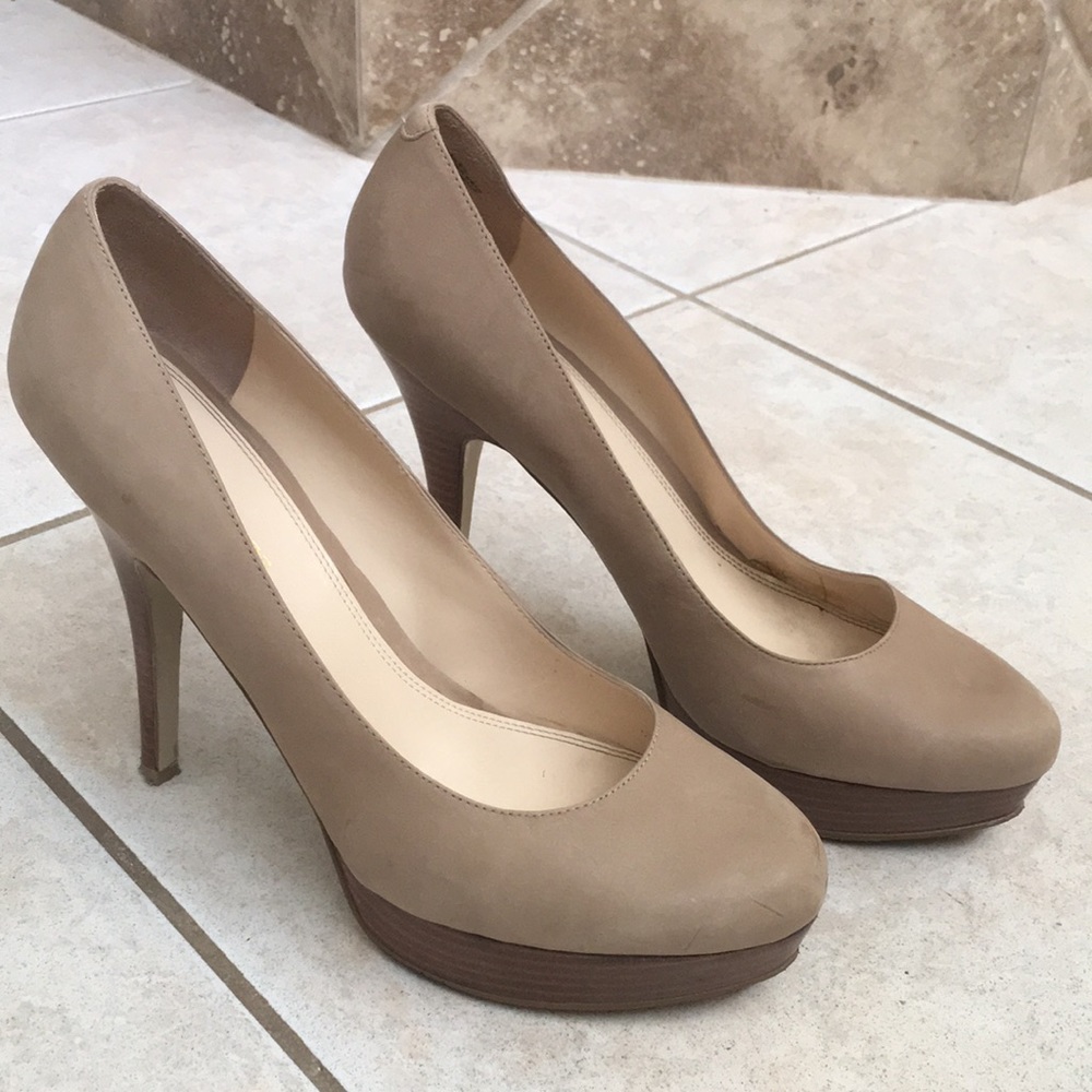 Natural, soft leather platforms by Enzo Angiolini